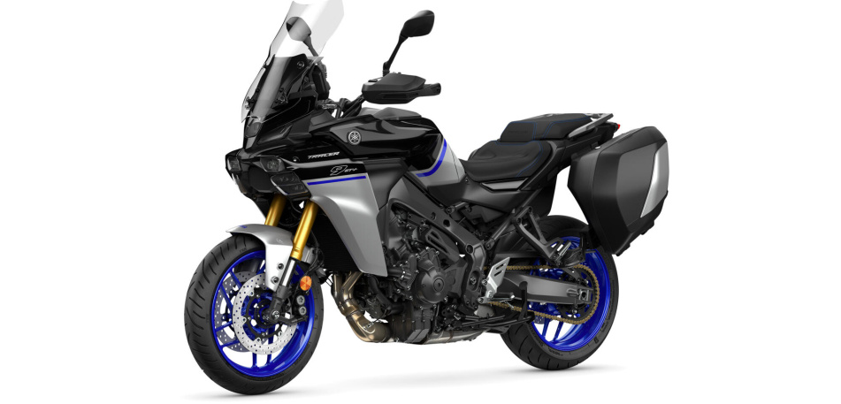 2025-yamaha-mt09atrdxcs-eu-icon_performance-studio-007-03