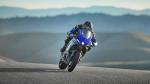 2022-yamaha-yzf700r7-eu-icon_blue_-action-006-03