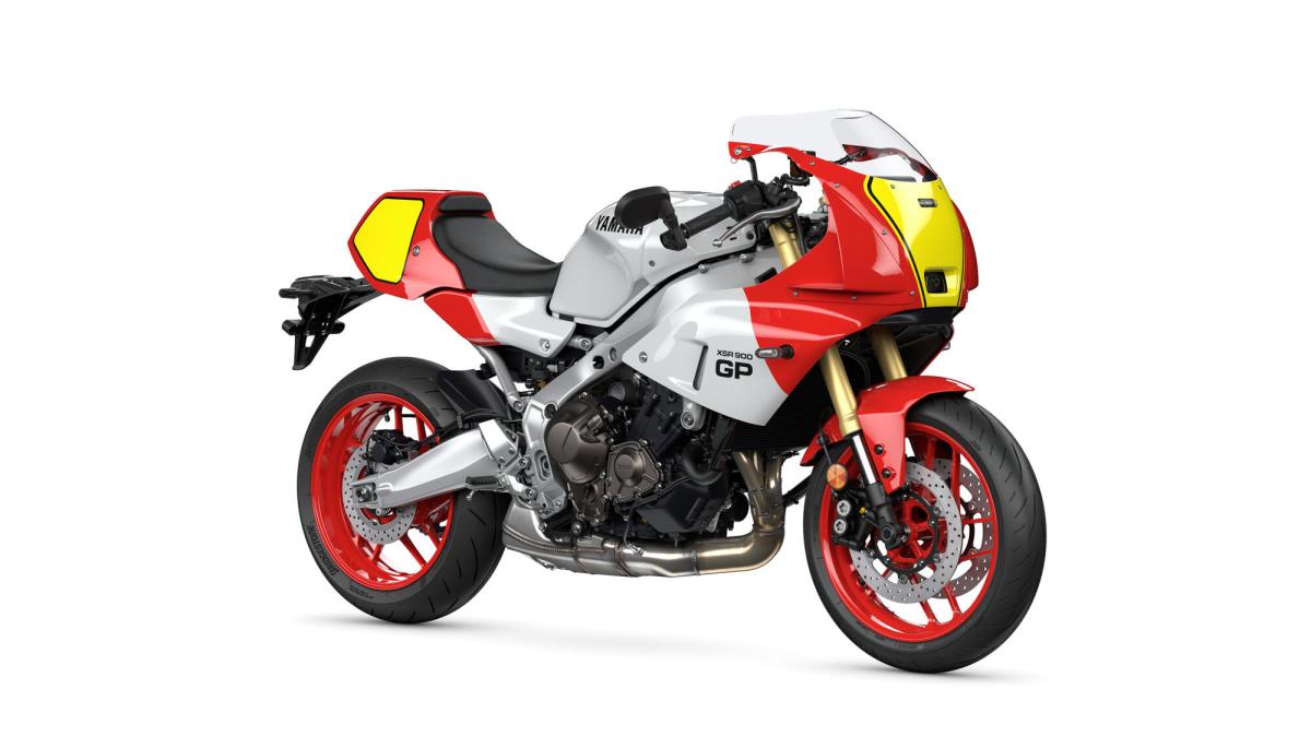 2026-yamaha-xs850gp-eu-legend_red-360-degrees-001-03